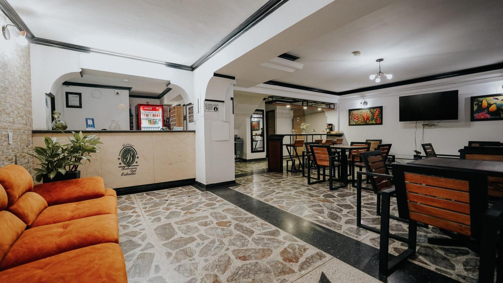 Hotel Balcones Del Estadio Медельїн Екстер'єр фото